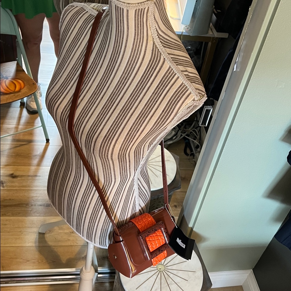 NWT. Melissa, Brown Shoulder Bag with Bright Orange Strap & Statement Buckle - Picture 2 of 7